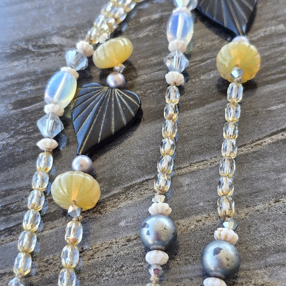 Tarina Tarintino Elegant Black Yellow, & Multicolored Estate 29" Beaded Necklace - Picture 6 of 13
